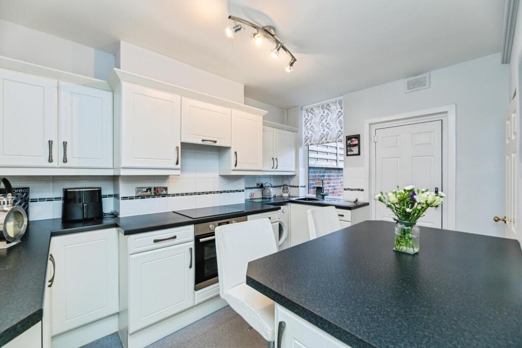 Addison Road, Sheffield photo 3
