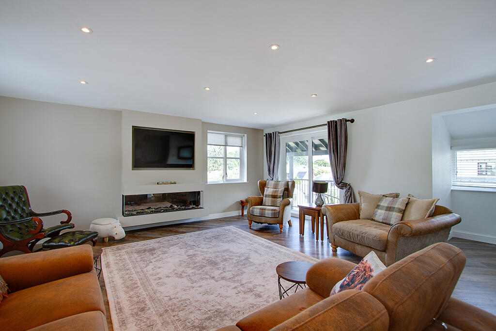House in Lancaster - View 4