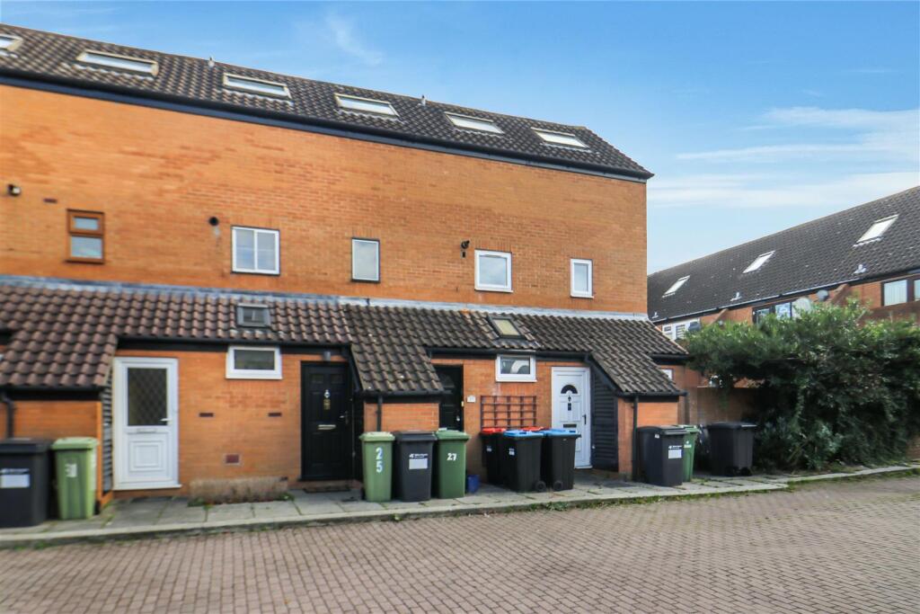 Main image of property: North Twelfth Street, Milton Keynes