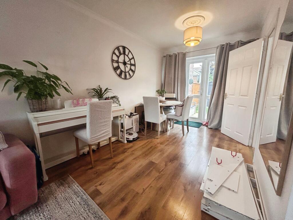 House in Reading - View 5