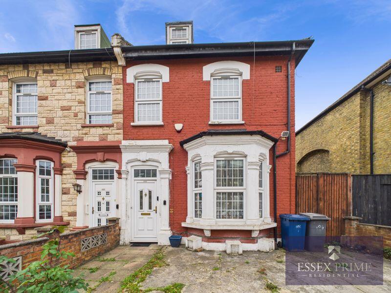House in London - View 2