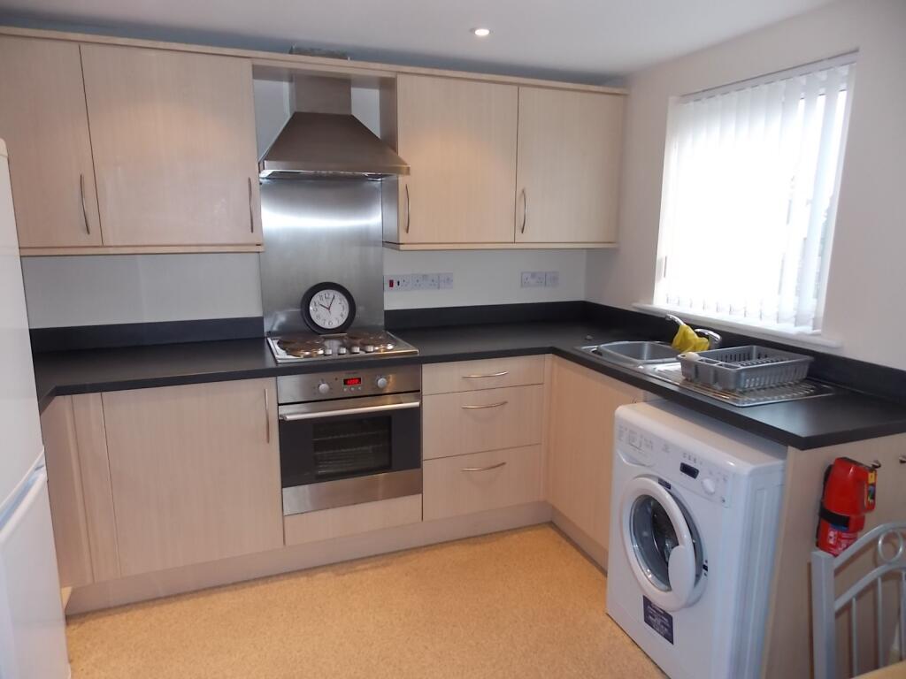 Apartment in Newcastle upon Tyne, South Gosforth - View 4