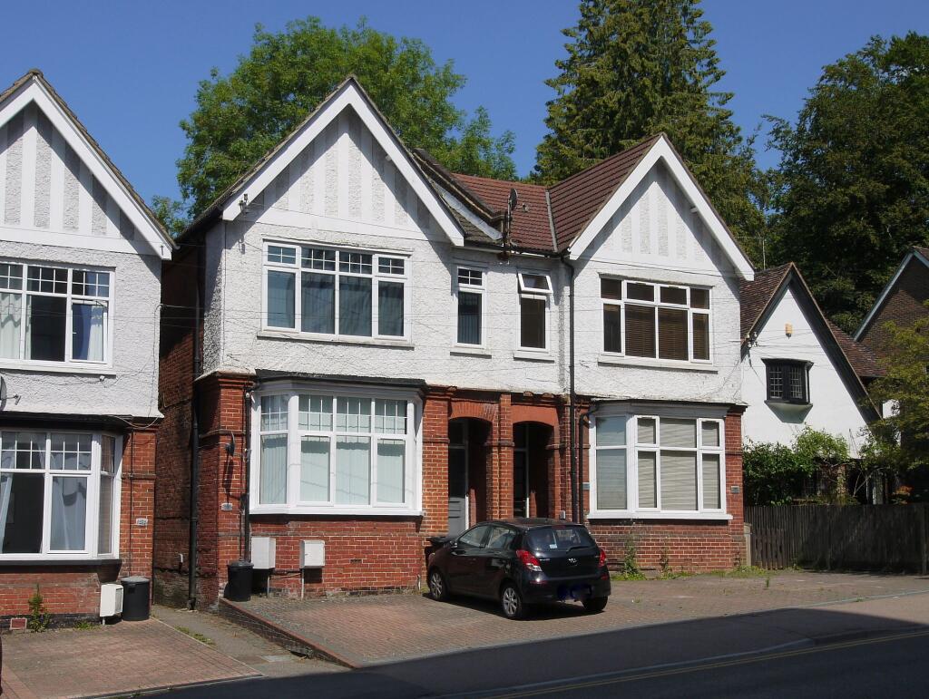 Main image of property: London Road, Sevenoaks, TN13