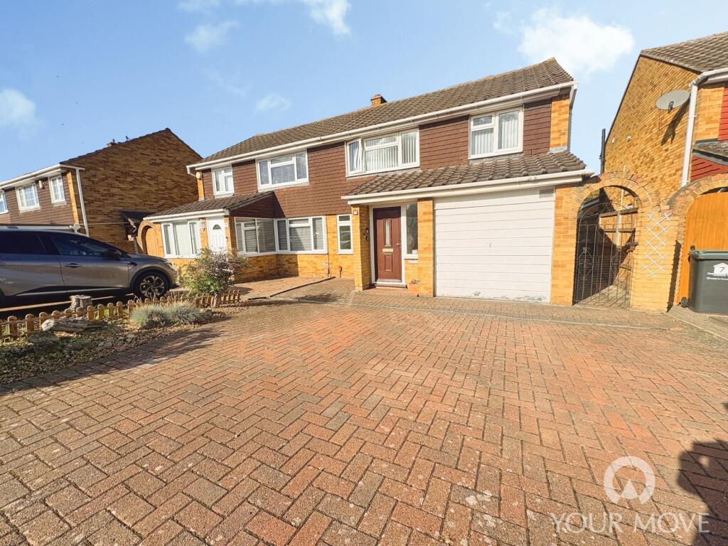 4-bed semi-detached on Fleet Road, Pepper Hill, Northfleet, Gravesend, Kent, DA11, £425,000