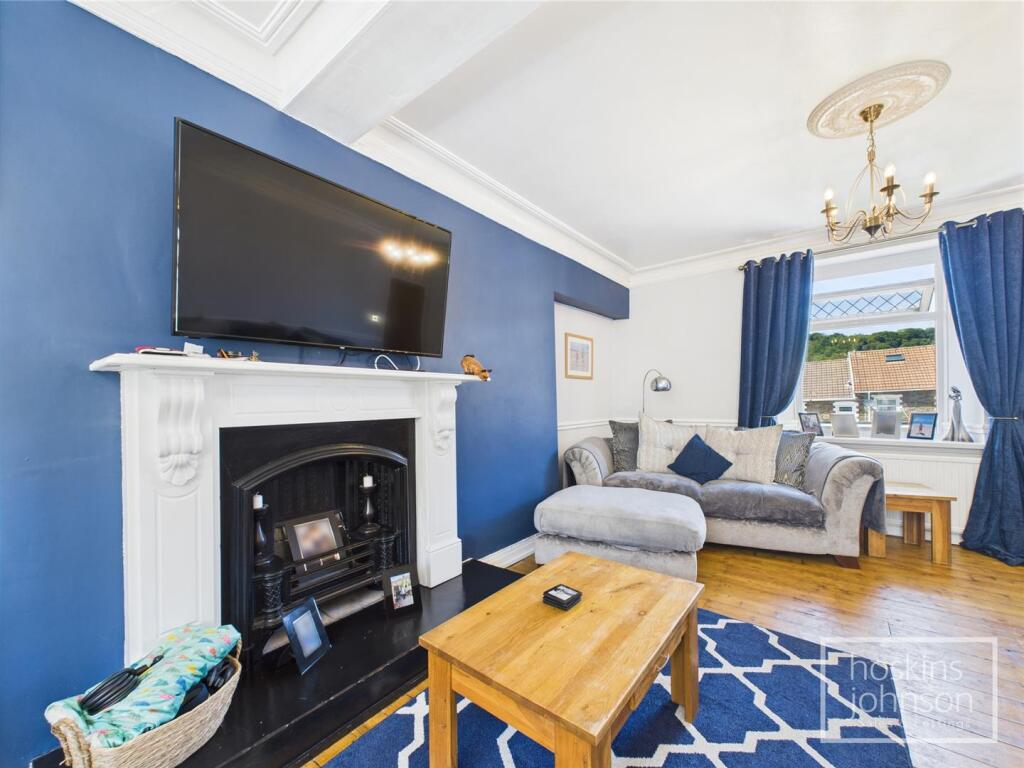 Merthyr Road, Pontypridd - View 6