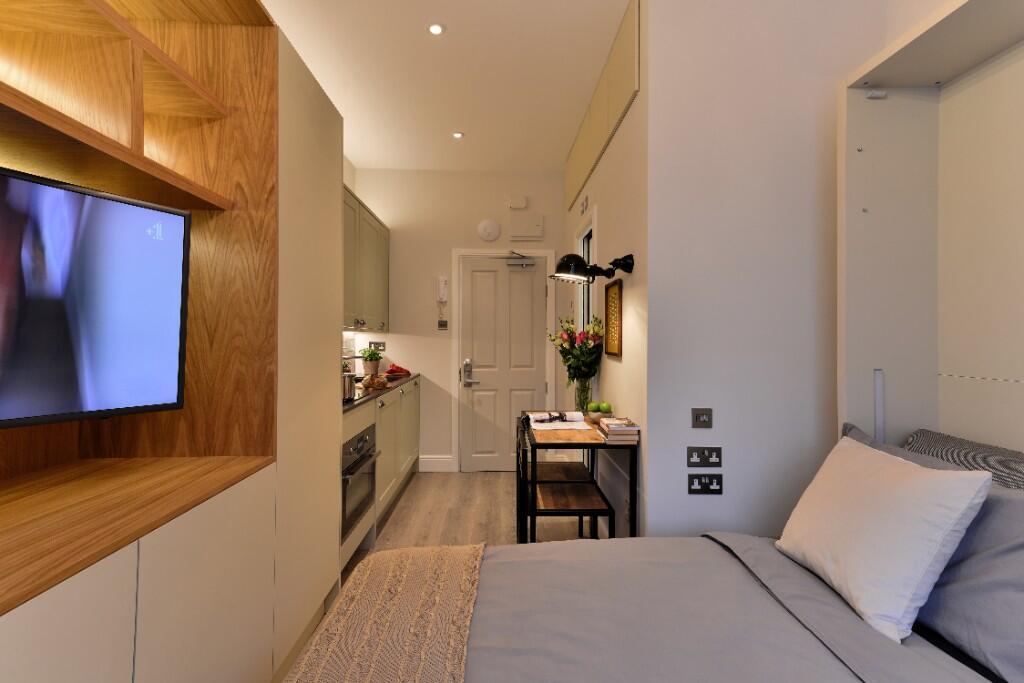 Studio flat for rent