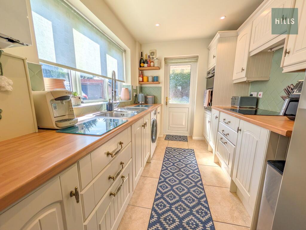 House in Worcester, Henwick - View 4
