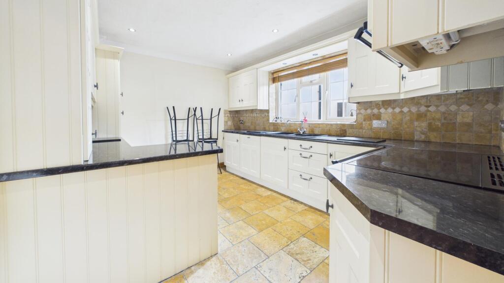 House in South Kesteven, Deeping St. James - View 4
