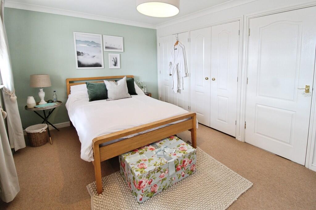 House in Ipswich - View 3