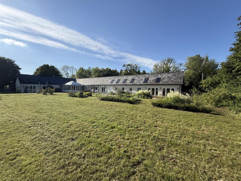 Main image of property: Bransbury