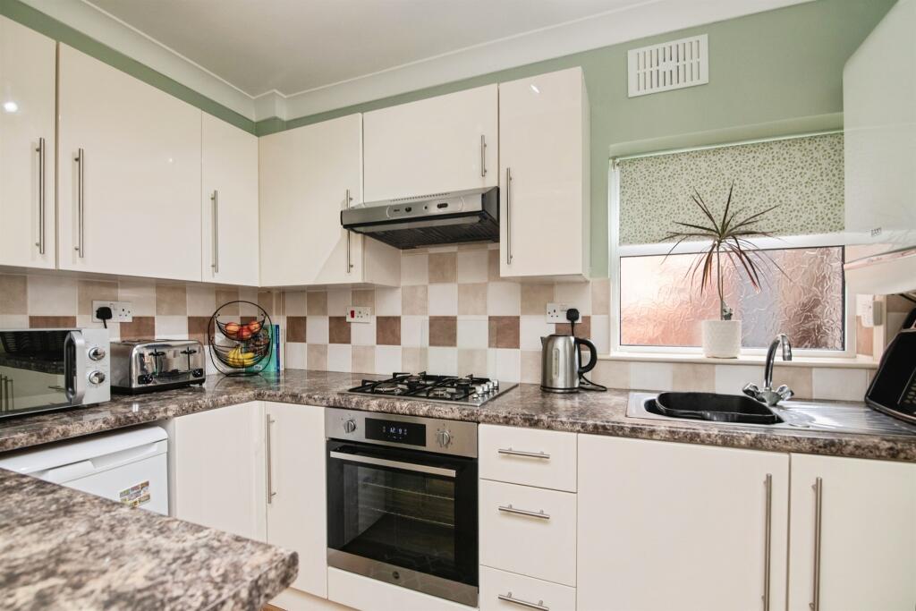 Hathersage Road, Birmingham photo 3