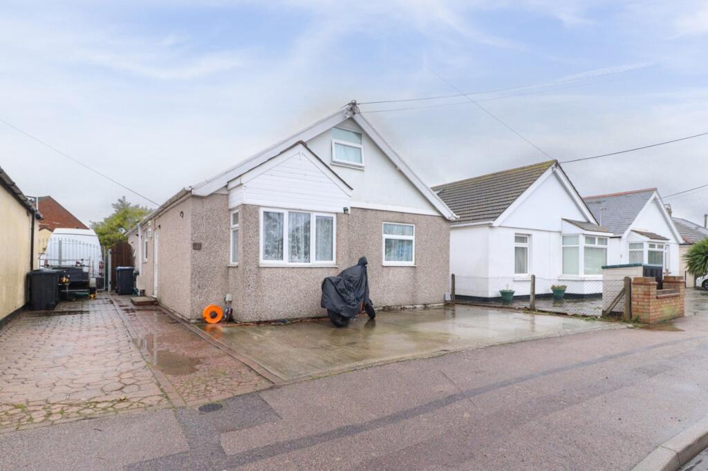 Main image of property: Park Avenue, Birchington, Kent, CT7