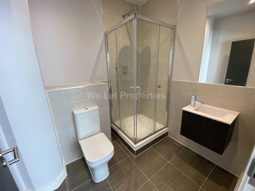 Apartment in Liverpool, Pride Quarter, Vauxhall - View 4