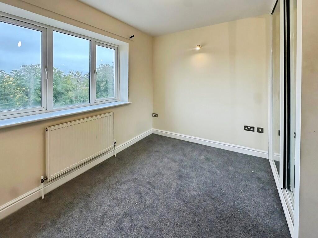 Apartment in Derby - More