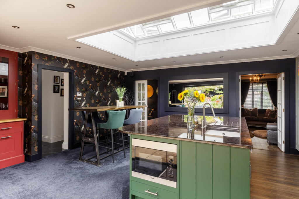 House in Leeds, West Yorkshire - View 5