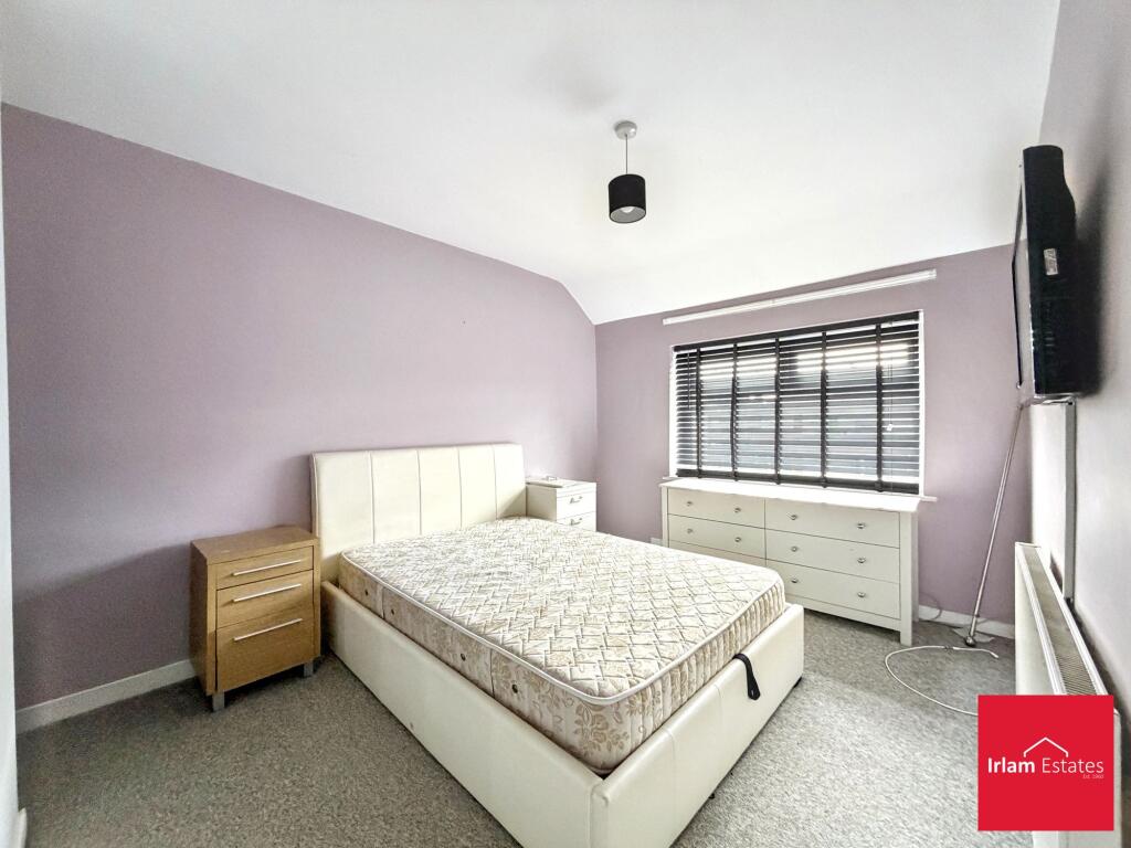 House in Salford, Greater Manchester - More