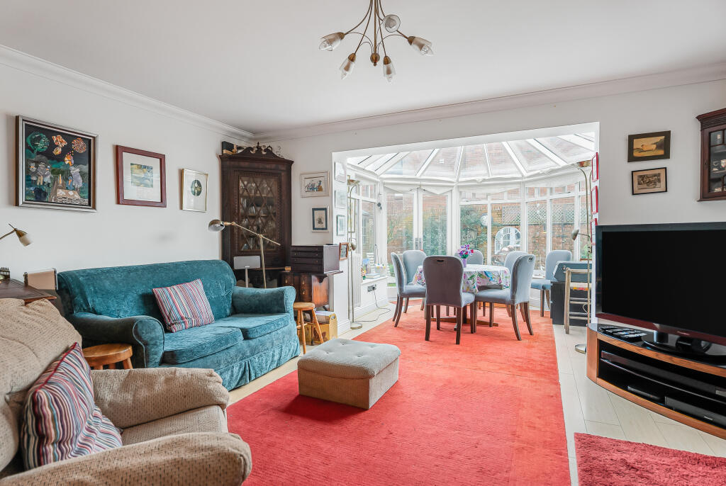 Additional image 7 of Miller Close, Redbourn, AL3