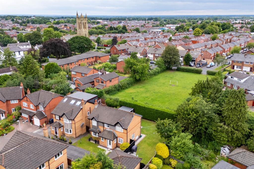 House in South Ribble, Turpin Green, Leyland - View 4