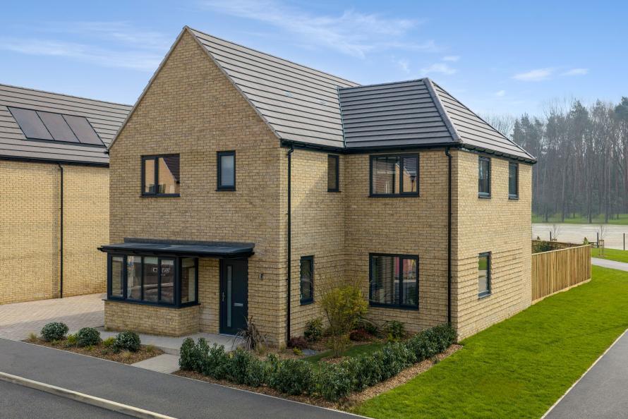 Main image of property: Nine Mile Ride, Bracknell, 
Wokingham , 
RG40 3DN