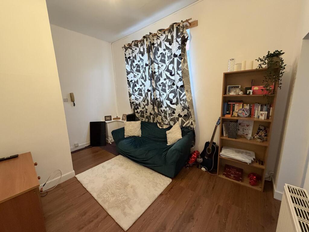 Main image of property: Lawrence Grove, Smithdown / Wavertree, Liverpool