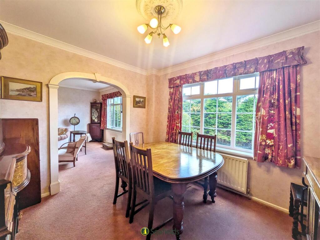 House in Portsmouth - More