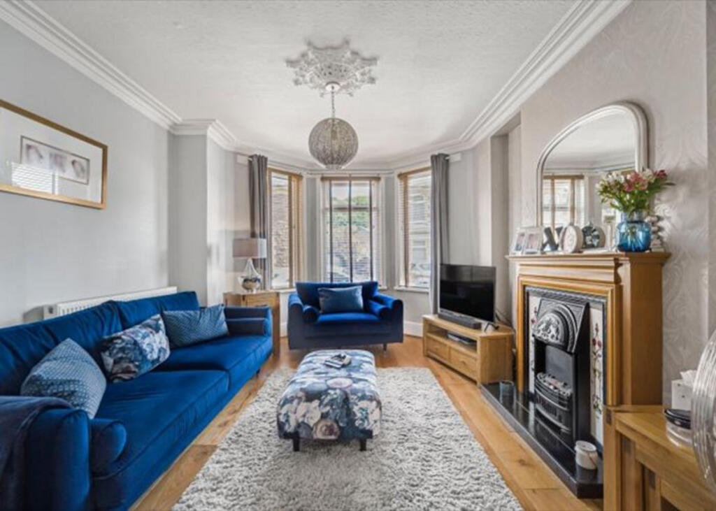 House in Risca, Pontymister - View 6