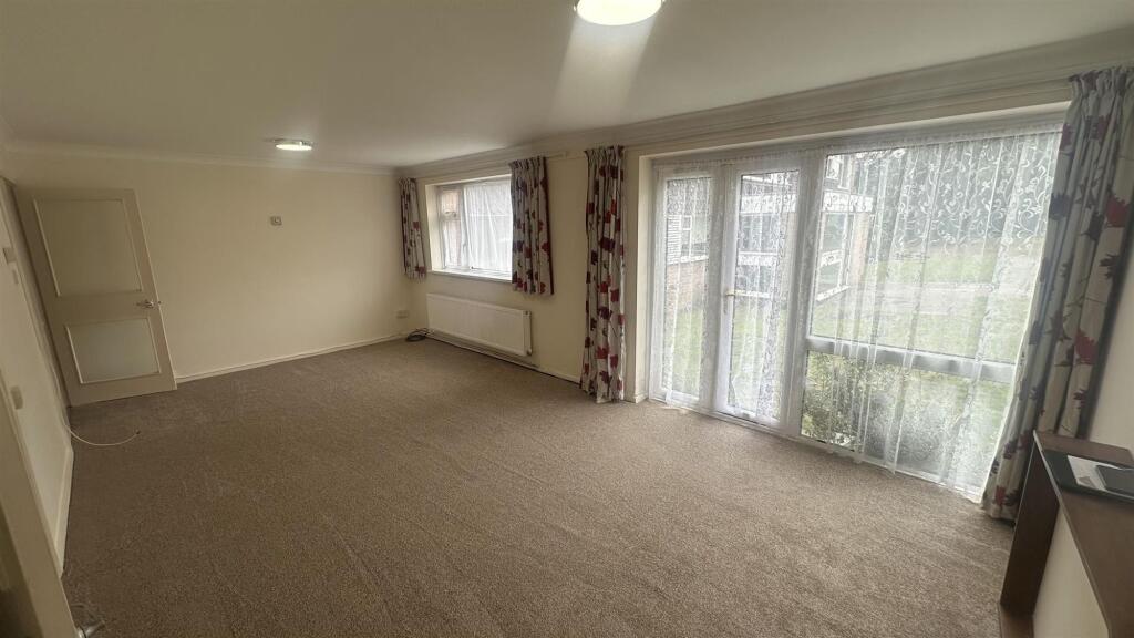 Keresley Close, Solihull, B91 photo 4
