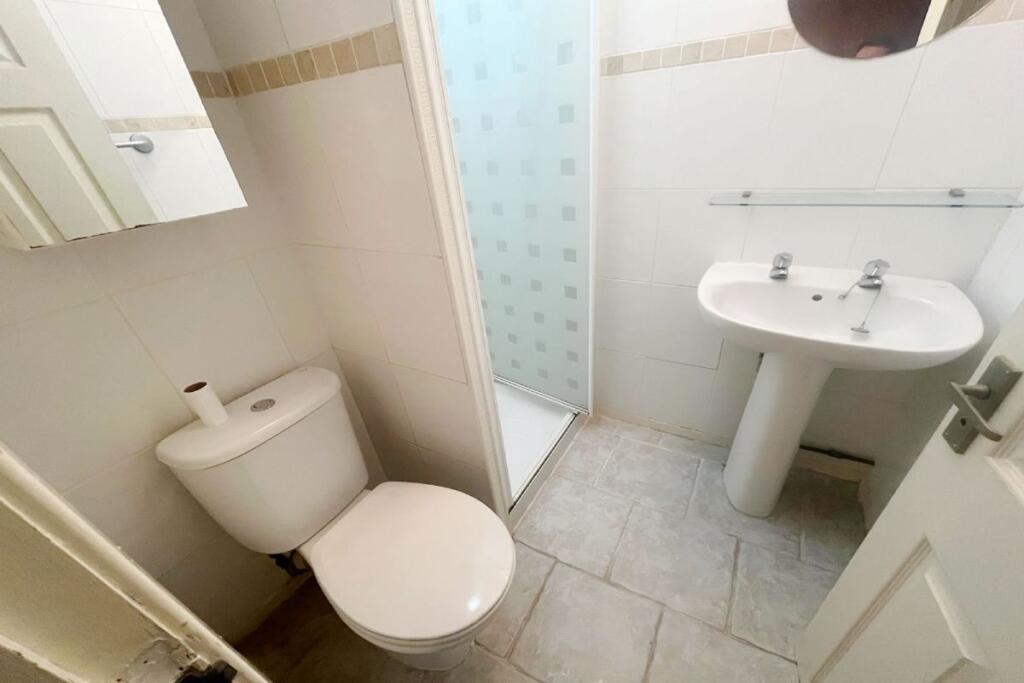  4, Mauchline Road, Ochiltree, KA182PZ photo 5