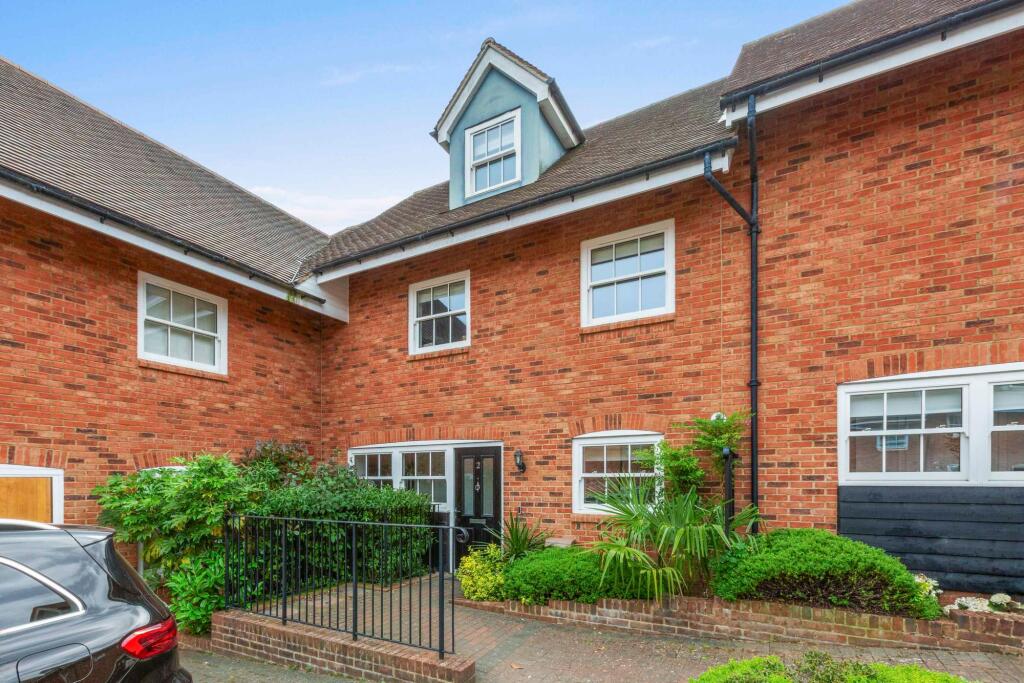 Main image of property: De Havilland Court, High Wycombe, HP13