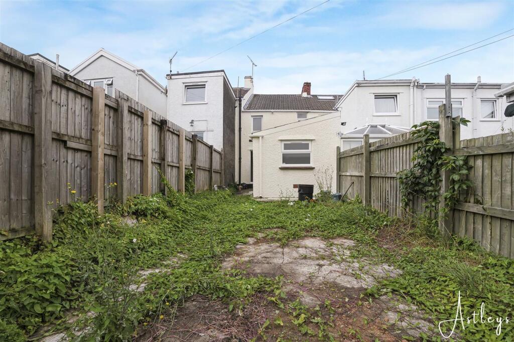 House in Swansea - View 4