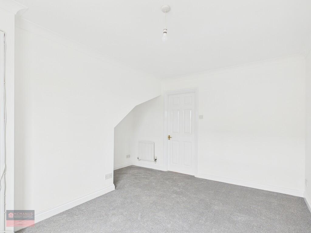 House in Stevenage, Hertfordshire - View 5