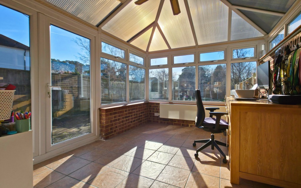 Butler Road, Crowthorne, Berkshire, RG45 - View 4