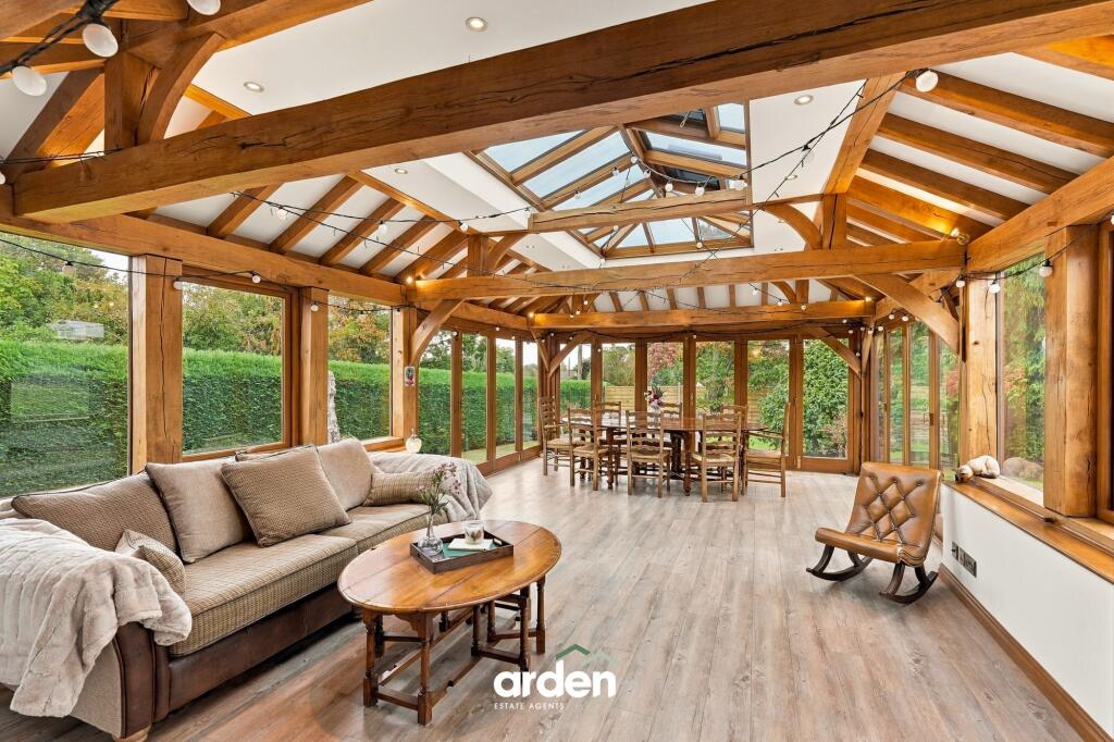 Oak Tree Lane, Sambourne, B96 photo 3