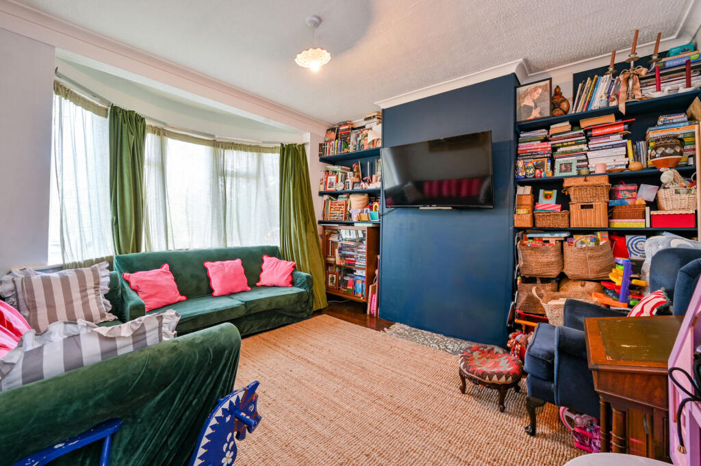 House in Kingston upon Thames - View 4
