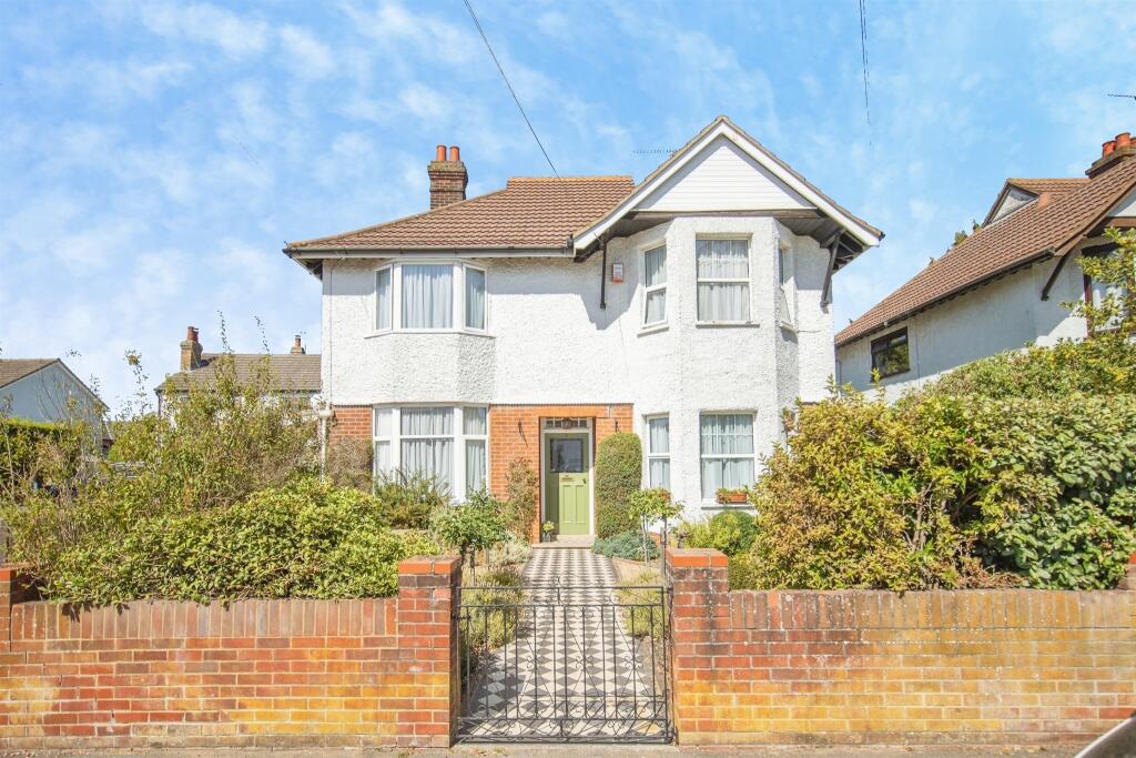 Main image of property: Freehold Road, Ipswich