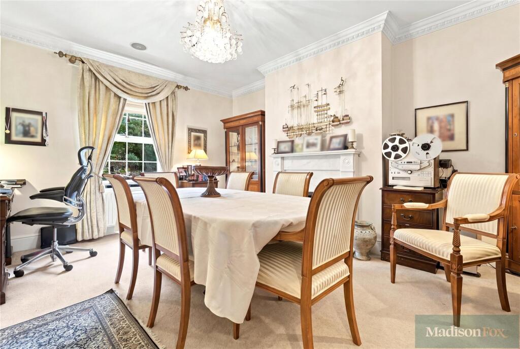 House in Ilford - More