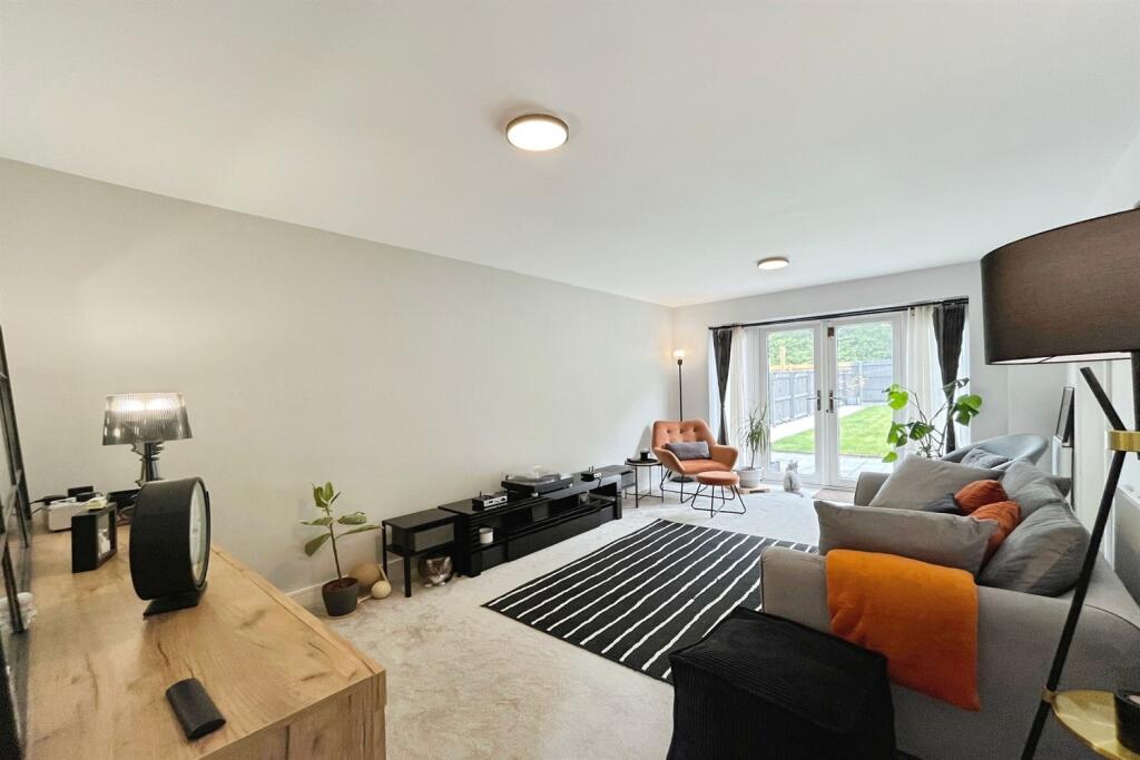 House in Wigan, Westleigh - View 2
