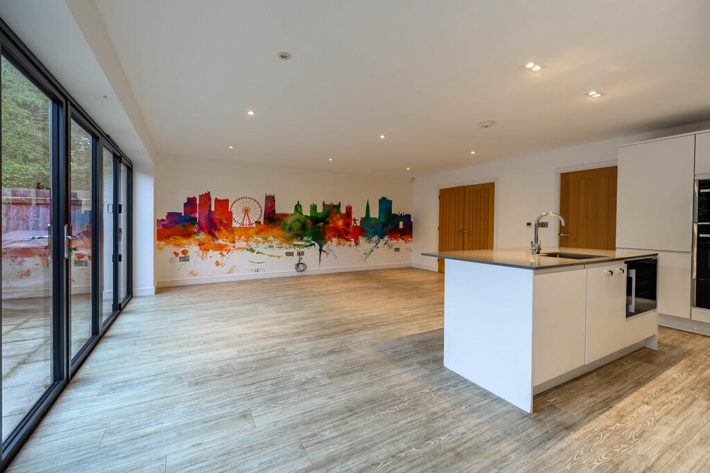House in Nottingham - View 4