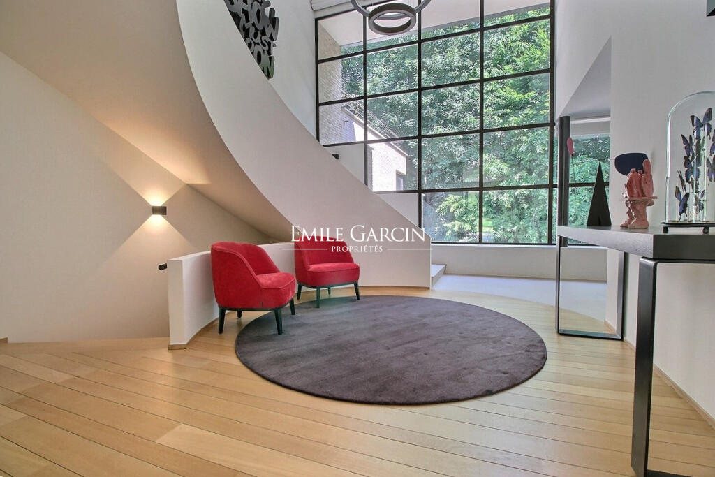 Main image of property: Flemish Brabant, Halle-Vilvoorde, St-Genesius-Rode