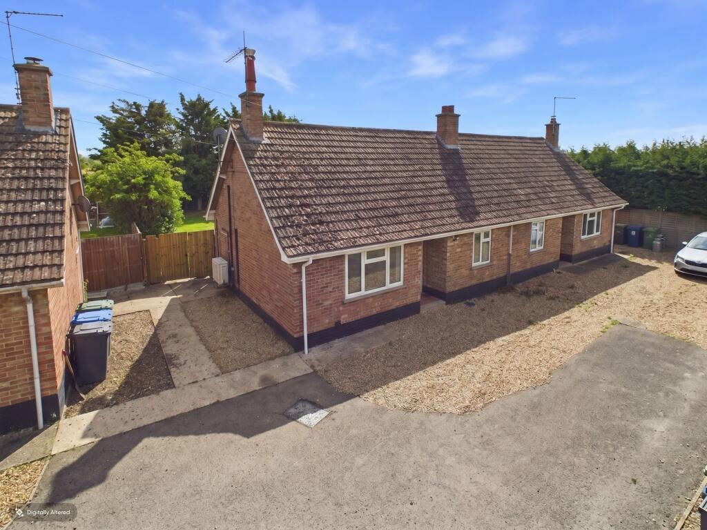 Main image of property: Pingle Bank, Holme, Cambridgeshire.