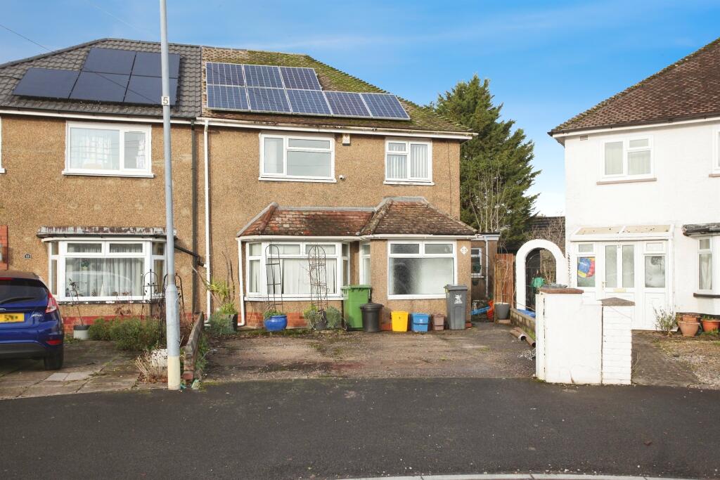Main image of property: Heol Powis, Cardiff