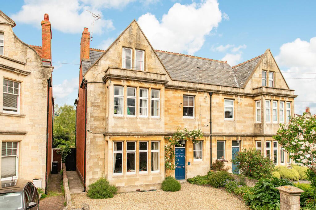 Main image of property: Westbourne Gardens, Trowbridge, BA14