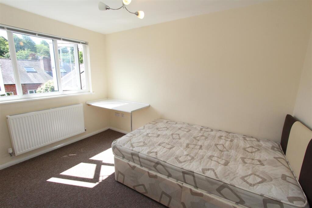 House in Sheffield - View 4