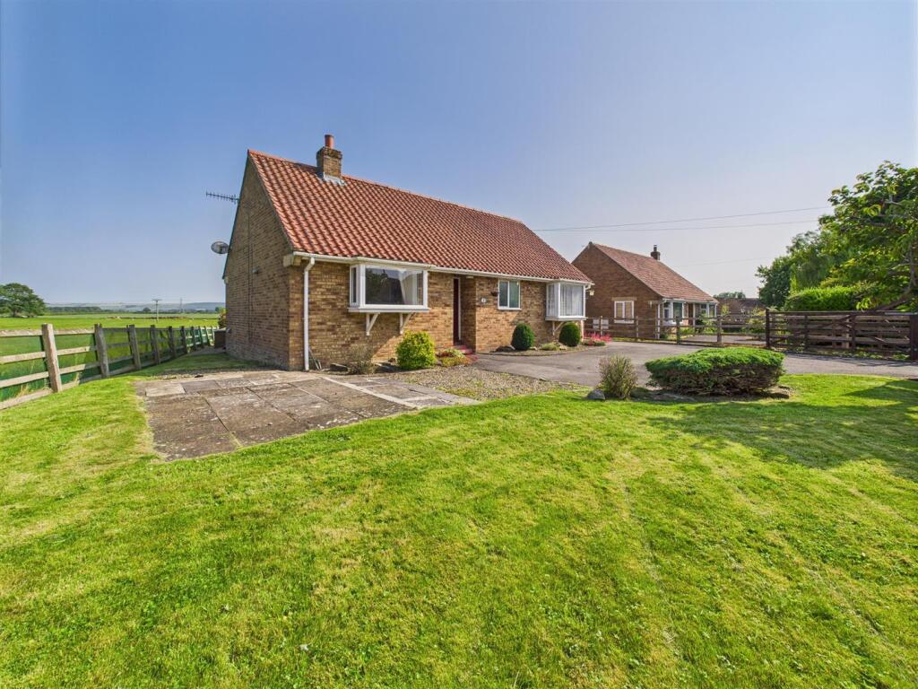 Main image of property: Carr Lane, East Ayton, Scarborough