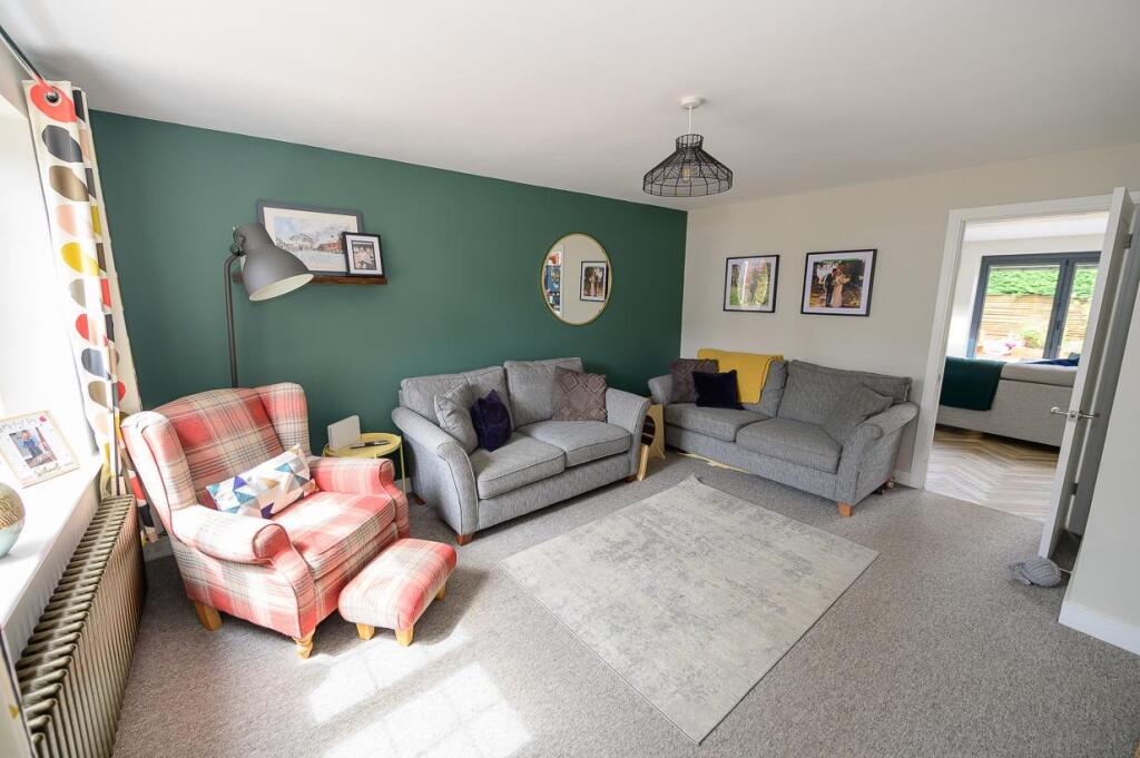 House in Bristol, Downend, Downend and Bromley Heath - View 4
