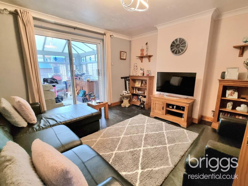 Lancaster Way, Market Deeping, PE6 photo 2