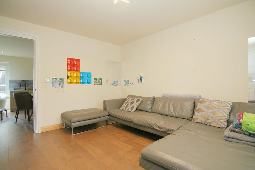 Additional image 4 of The Plantations, Low Moor, Bradford, BD12