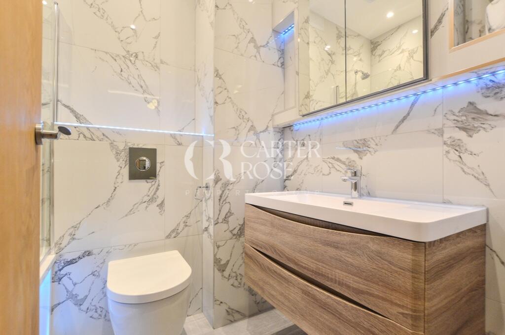 Apartment in London - More
