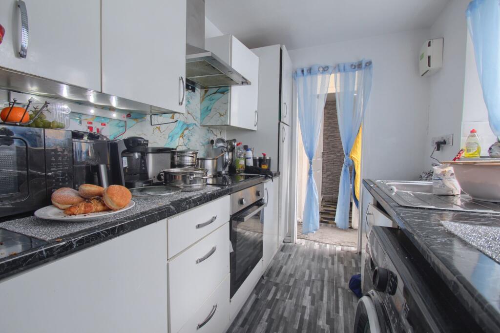 House in Stockton-on-Tees - View 4
