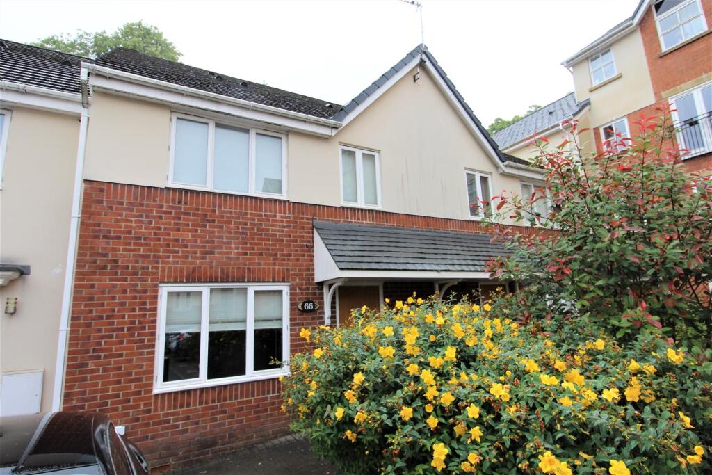 Clarendon Gardens, Bromley Cross, Bolton